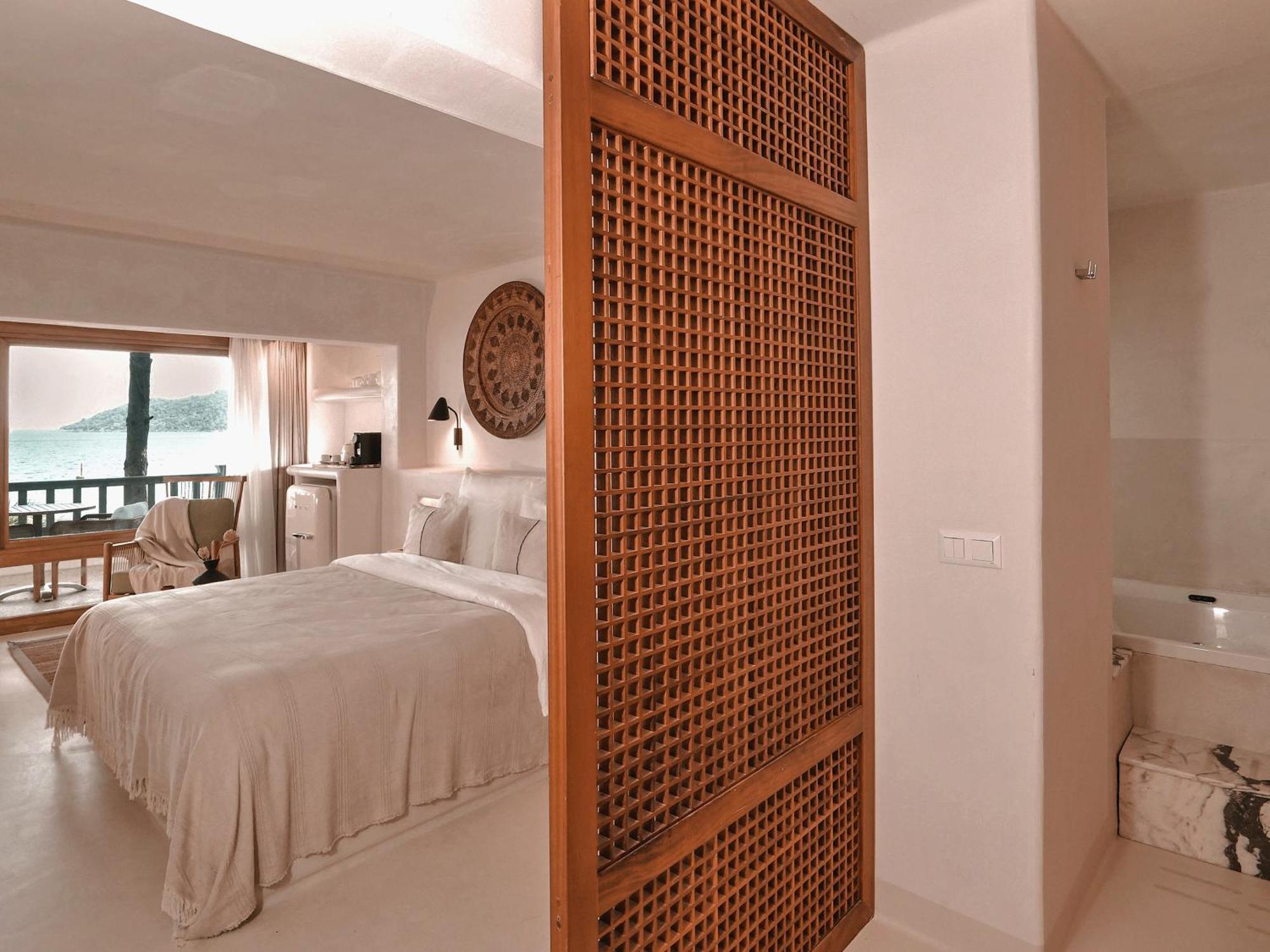 Perios Beach House - Adults Only Turunç Quarto foto